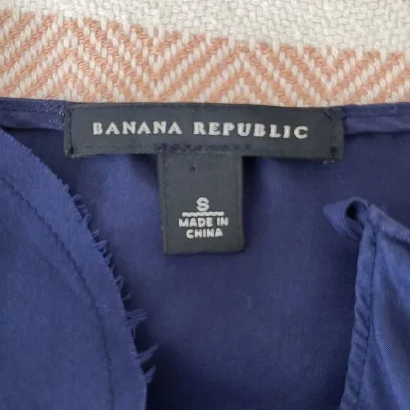 Banana Republic Silk Camisole Tank Top Navy‎ Blue Size Small - Picture 4 of 6